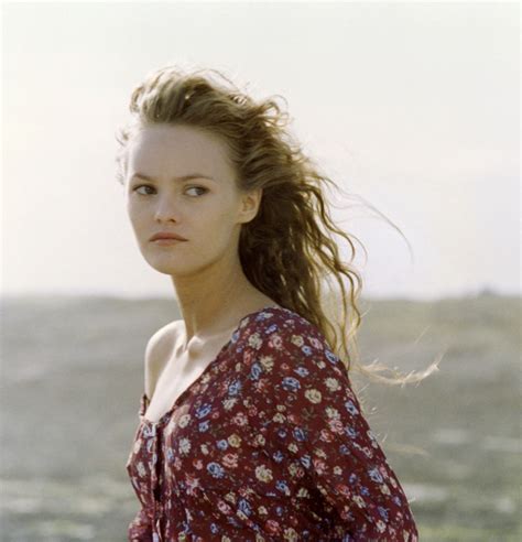 Vanessa Paradis nude – Elisa (1995)